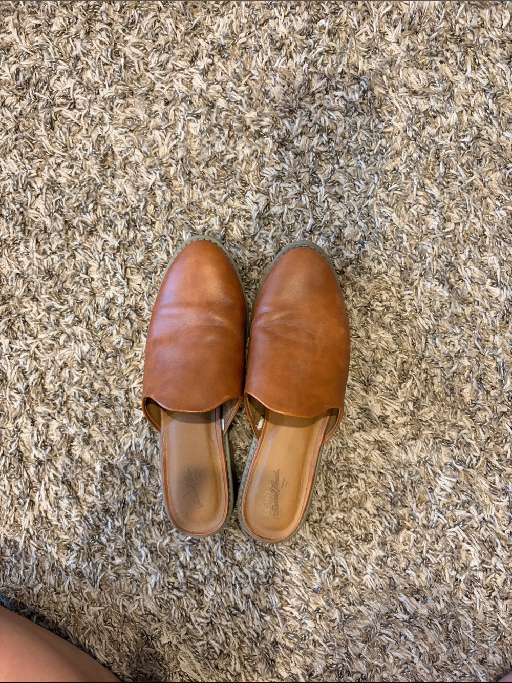 Universal Thread Women's Brown Leather Slip-On Mule